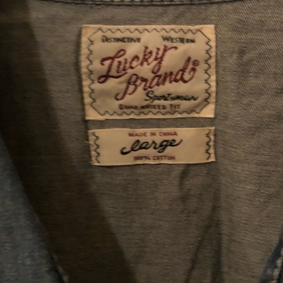 Lucky Brand denim shirt - Picture 3 of 4